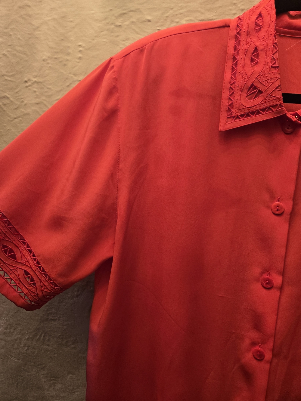 Vintage Red Cutout Collar Shoulder Pad Blouse Women’s 80s Secretary Statement - Picture 3 of 7